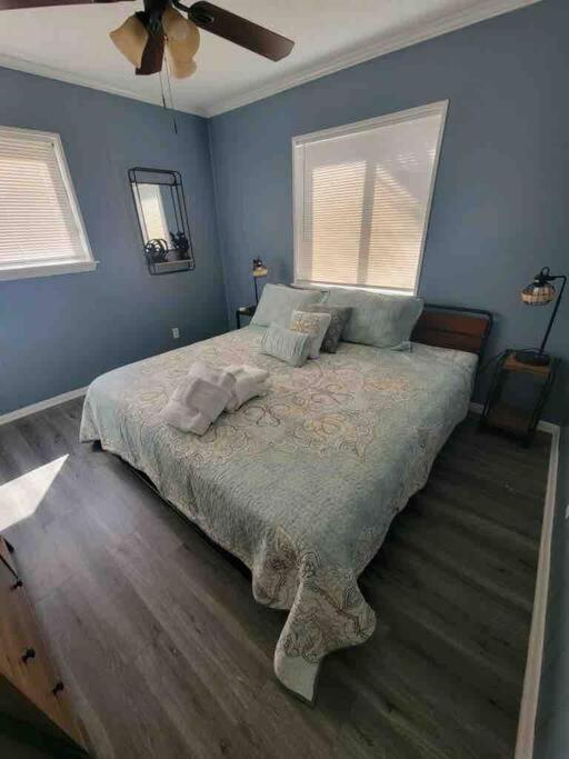 2022 Renovated 2-Bdrm Cozy, Lovely Condo W/Parking! Hilton Head Island Bagian luar foto