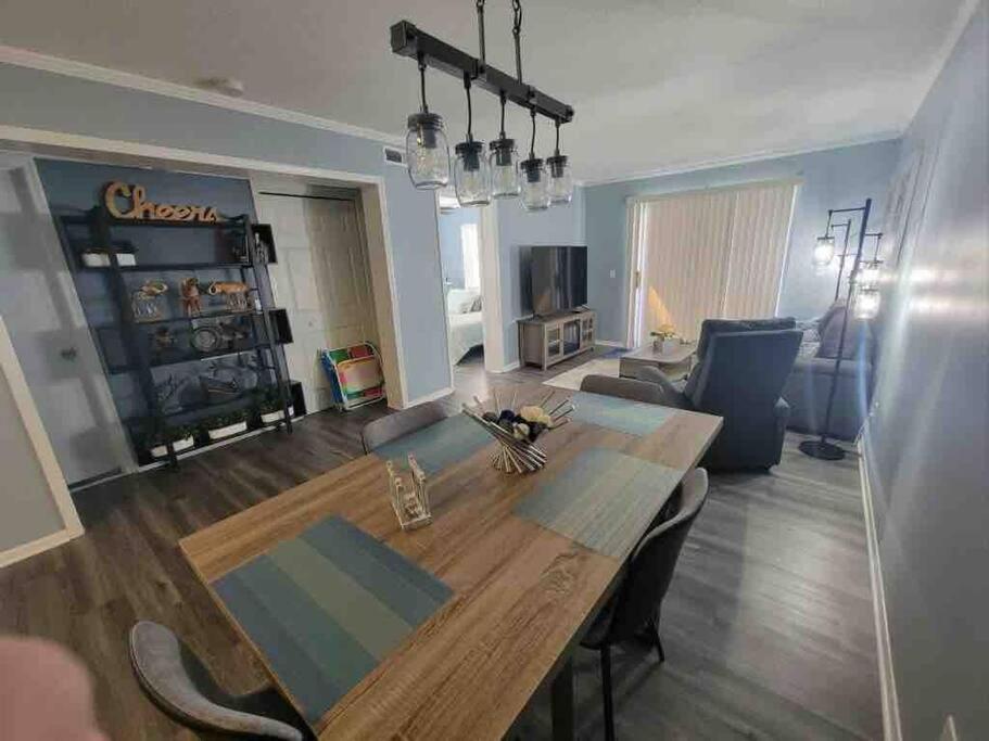 2022 Renovated 2-Bdrm Cozy, Lovely Condo W/Parking! Hilton Head Island Bagian luar foto