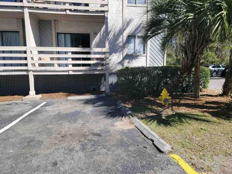 2022 Renovated 2-Bdrm Cozy, Lovely Condo W/Parking! Hilton Head Island Bagian luar foto