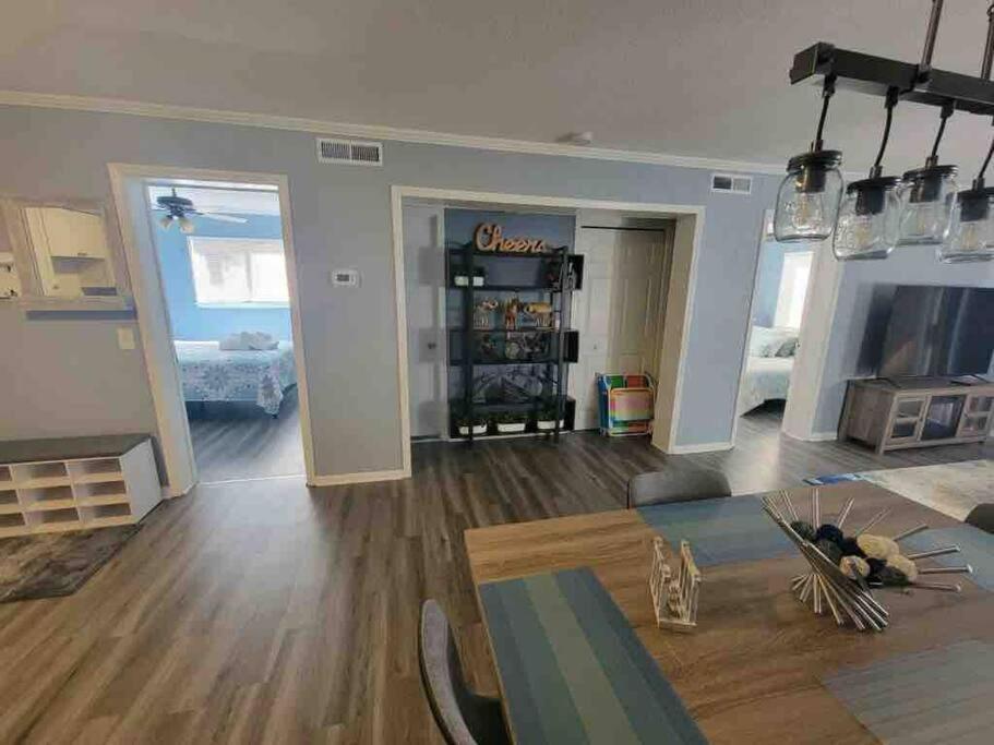 2022 Renovated 2-Bdrm Cozy, Lovely Condo W/Parking! Hilton Head Island Bagian luar foto