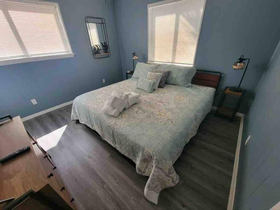 2022 Renovated 2-Bdrm Cozy, Lovely Condo W/Parking! Hilton Head Island Bagian luar foto