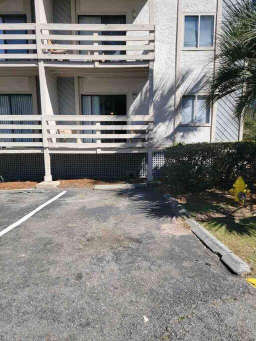 2022 Renovated 2-Bdrm Cozy, Lovely Condo W/Parking! Hilton Head Island Bagian luar foto