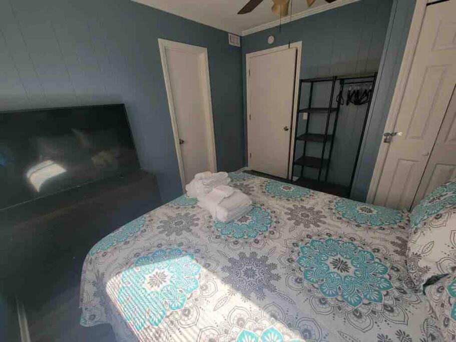 2022 Renovated 2-Bdrm Cozy, Lovely Condo W/Parking! Hilton Head Island Bagian luar foto